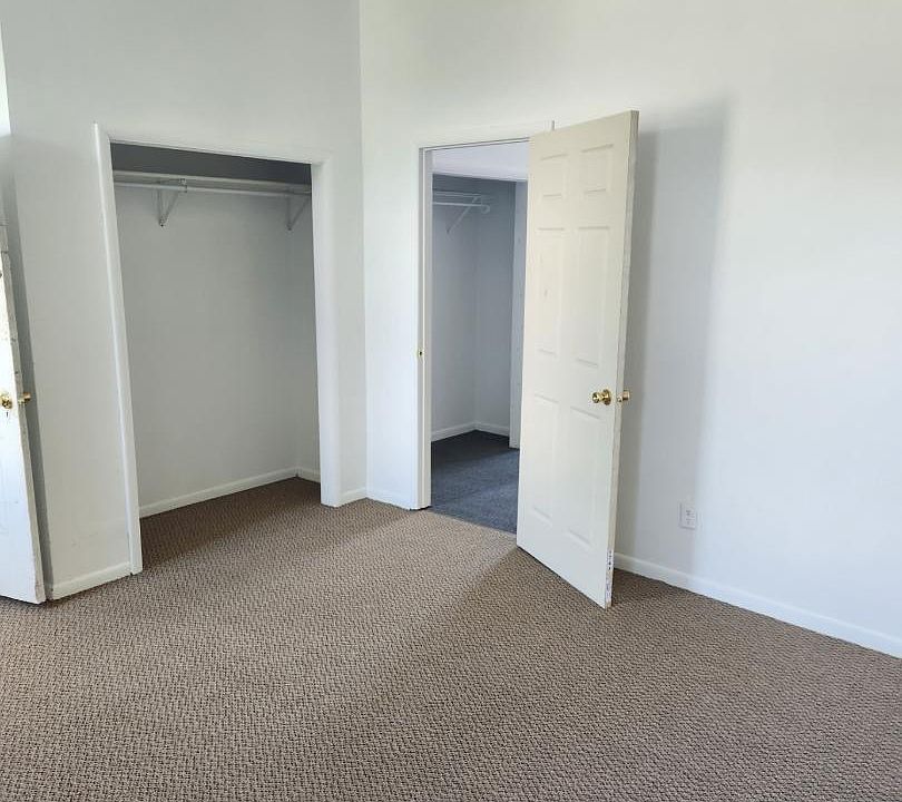 101 N Main St Payson, IL, 62360 Apartments for Rent Zillow