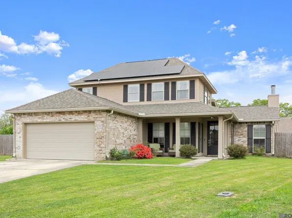 9137 Kanawha Ct, Denham Springs, LA 70726