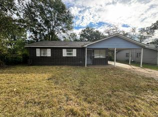 3826 Lampton Ave, Jackson, MS 39213