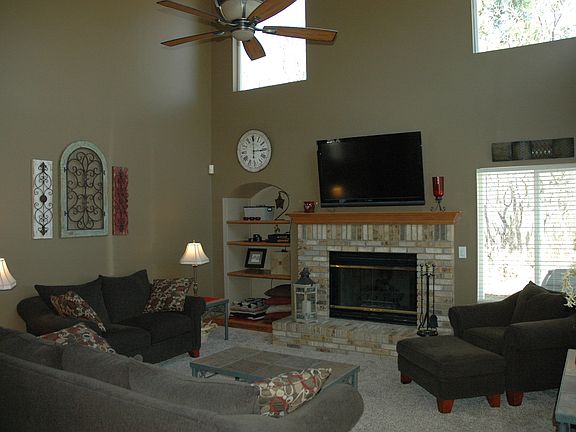 2nd image of 245 Pauma Valley Dr