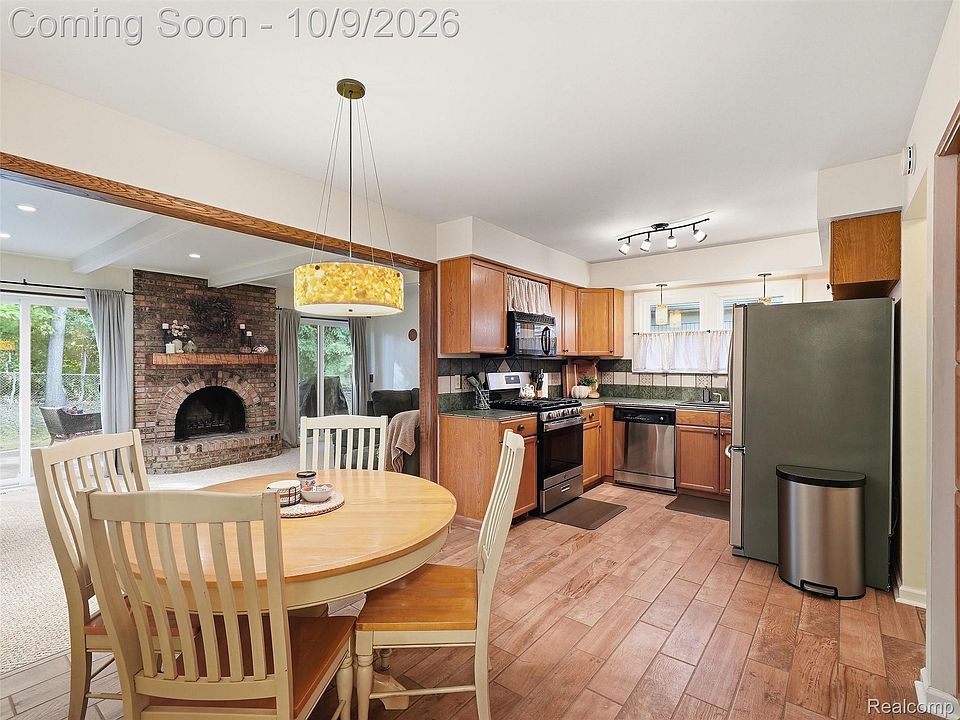 40841 Executive Dr, photo 15