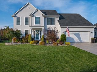 51 Worthington Ln, Lancaster, NY 14086