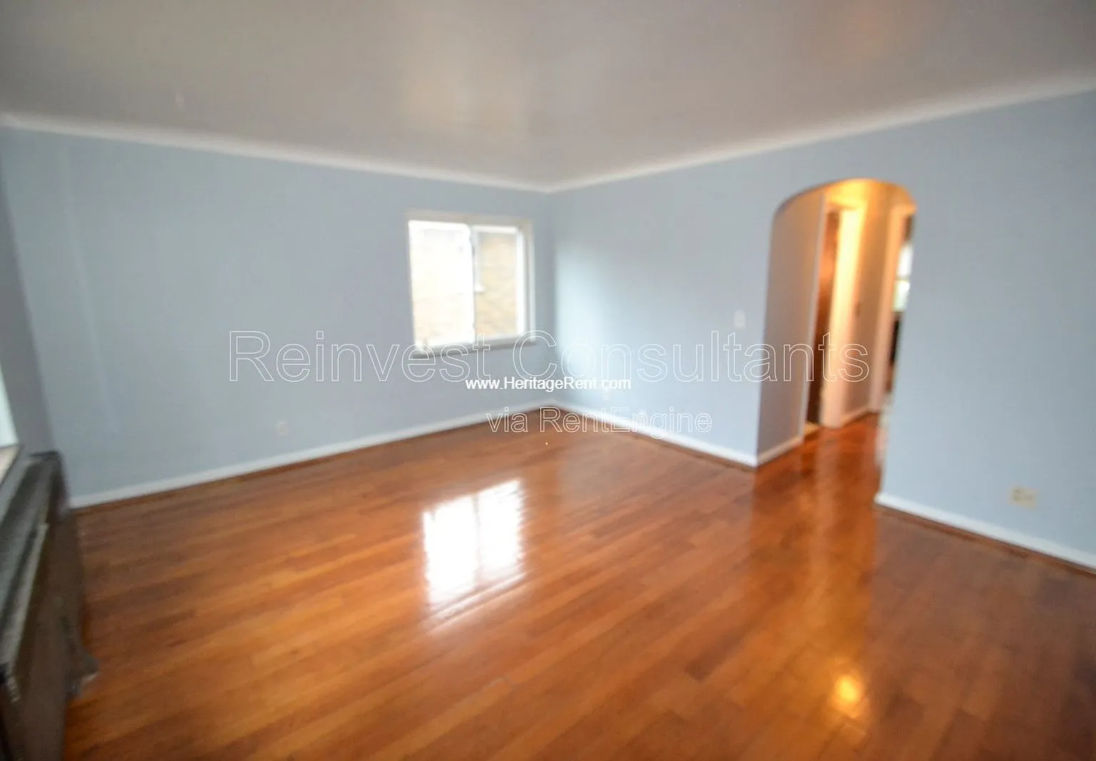 1 bed, 1.0 bath, 700 sqft, $850 — Photo 2
