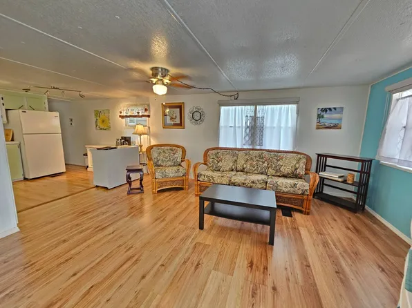 5145 E Bay Dr #122, Clearwater, FL 33764