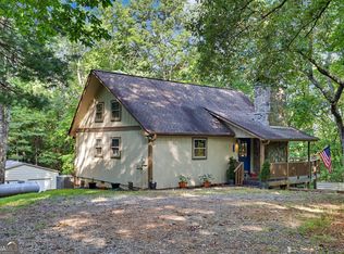 122 Navigator Ln, Tiger, GA 30576