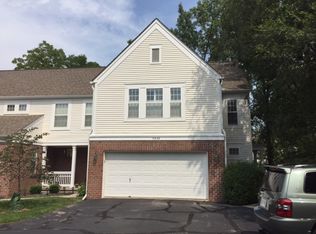 5350 Crossing Ln, Dublin, OH 43016