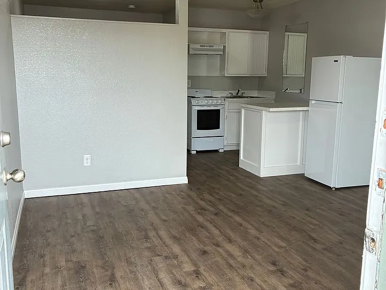 Lacy Loft — Photo 2
