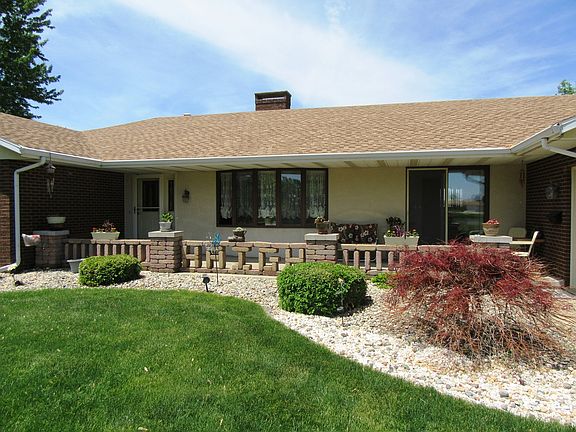 4th image of 650 Lakeview Dr