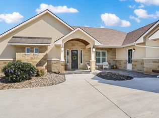 106 Rangeway Circle, Kingsland, TX 78639