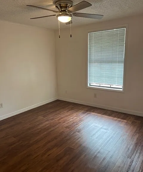 Spring Tree Village Apartments — Photo 35