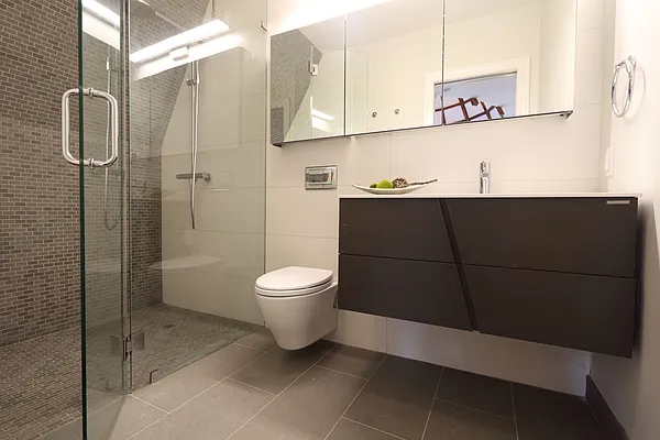 Rented by Corcoran | media 41