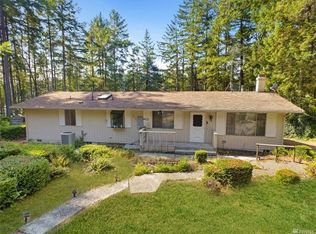 11504 Guthrie Rd, Anderson Island, WA 98303