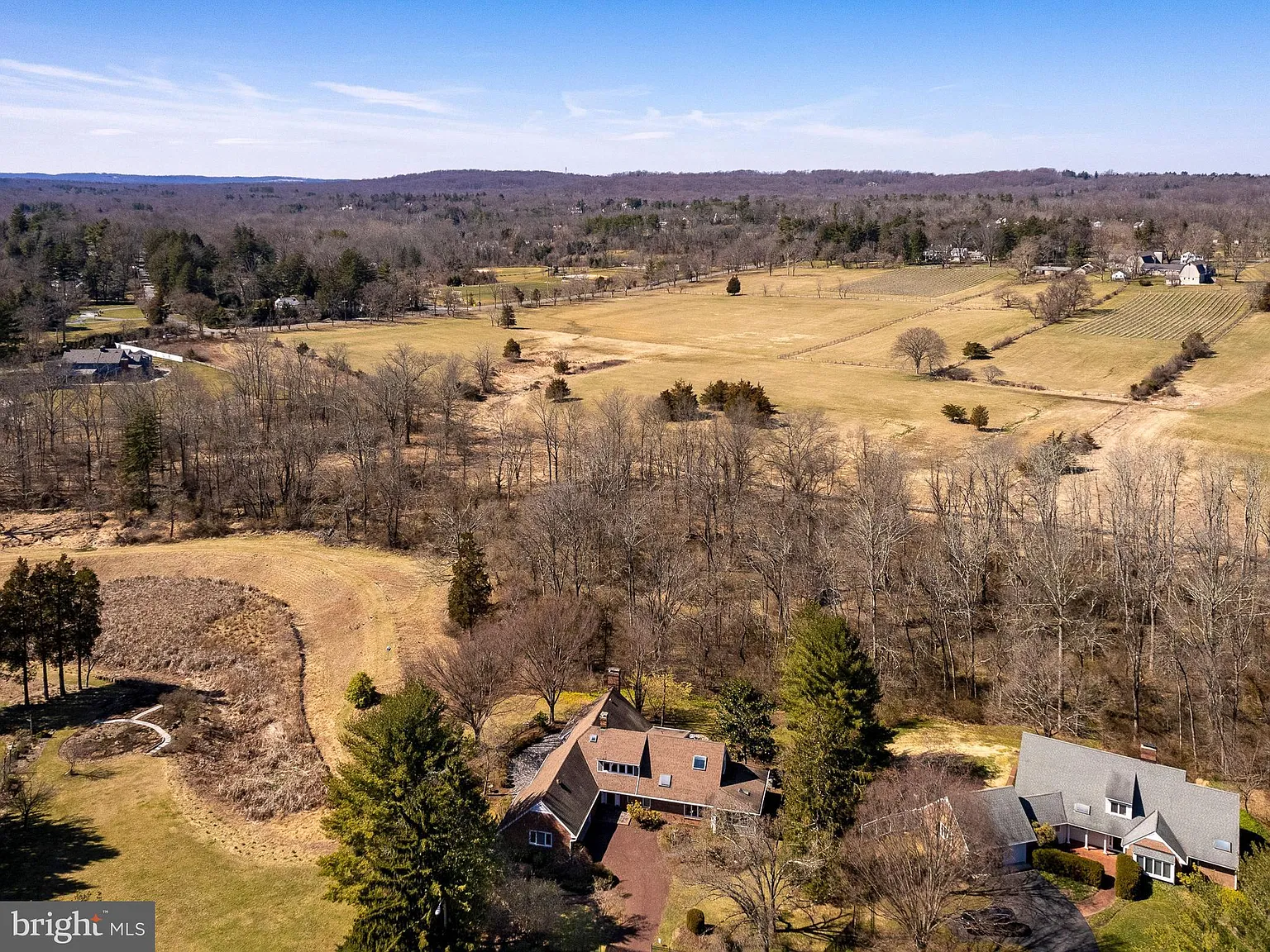 19 Florence Ln photo 1