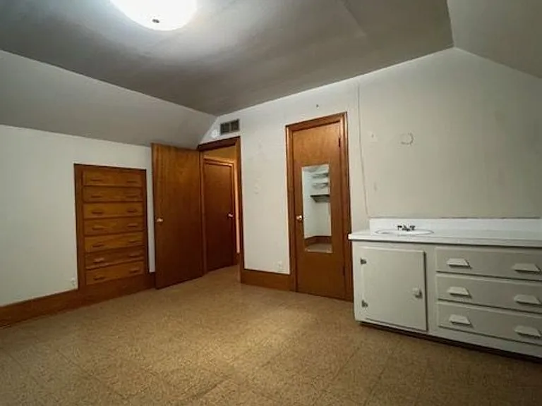 1508 E Holly St — Photo 15