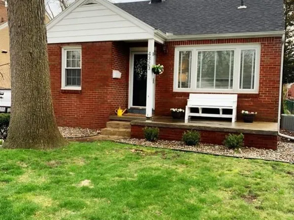 4323 Woodmont Rd, Toledo, OH 43613