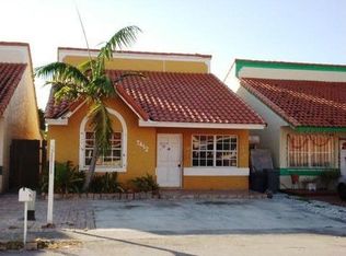 7412 W 29th Way, Hialeah, FL 33018