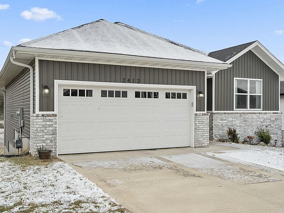 5th image of 2412 W Twin Lakes Drive