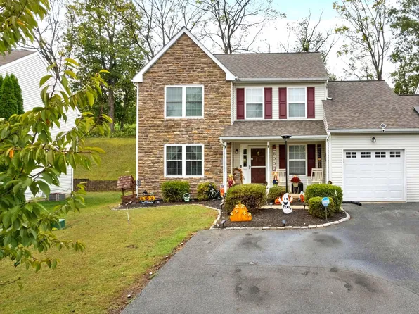 58 Villa Ave, Boyertown, PA 19512