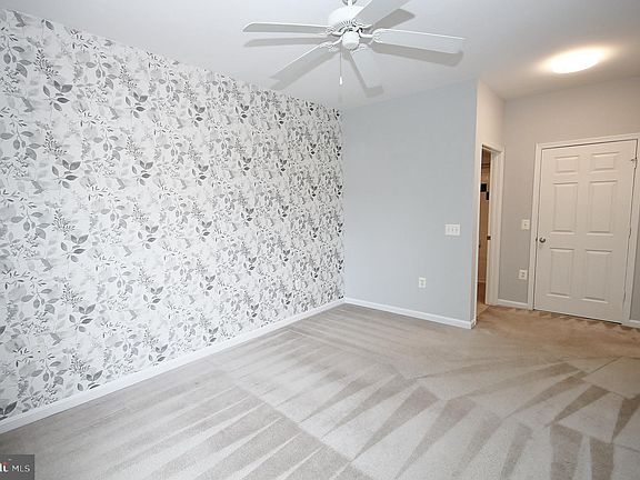 5th image of 9486 Virginia Center Blvd Unit 202