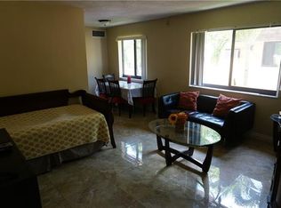 29 E Sheridan St #208, Dania, FL 33004