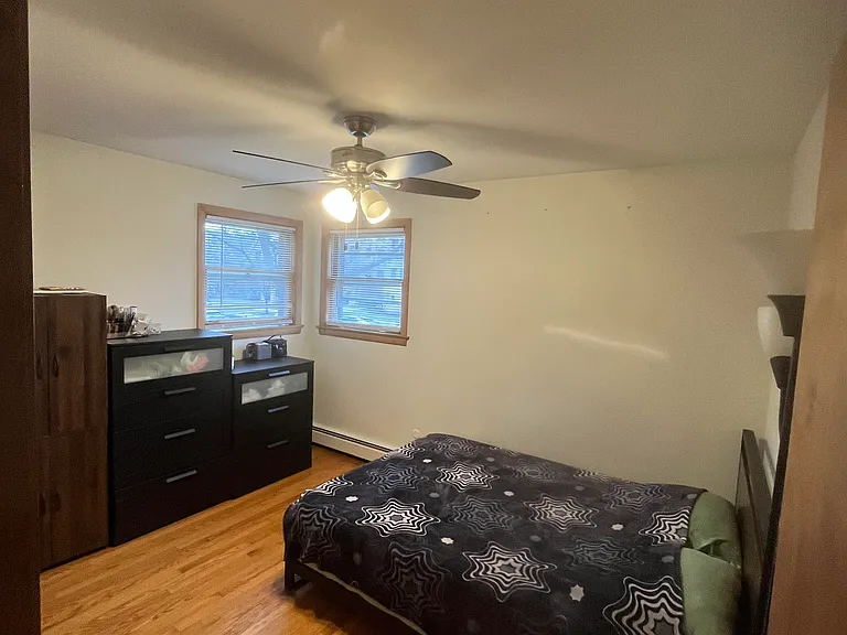 4420 N Winchester Ave #1W — Photo 11