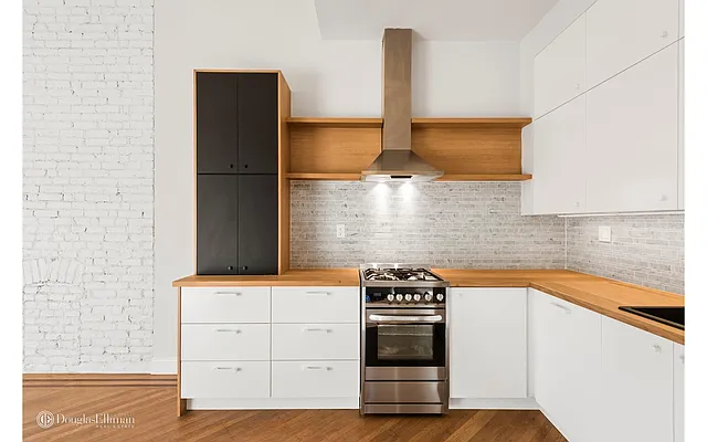 Rented by Douglas Elliman | media 8