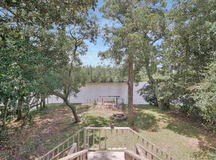 5985 N Airport Rd, Milton, FL 32583