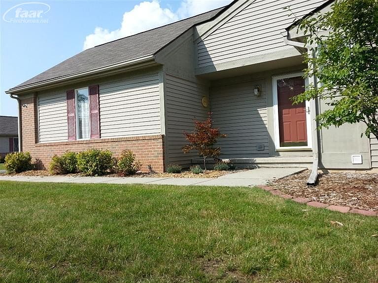 1st image of 3125 Falcon Dr