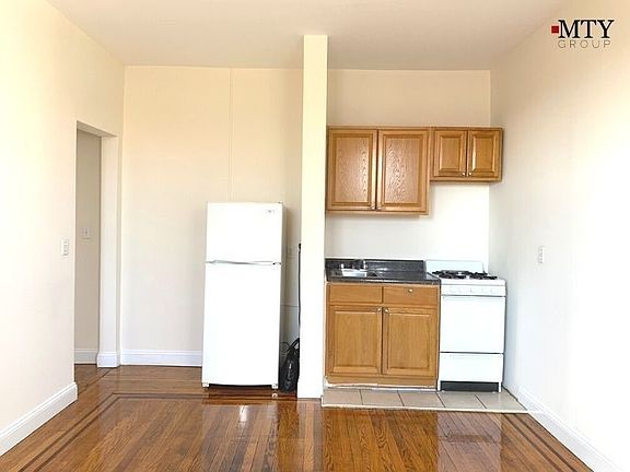 3rd image of 164-18 43rd Ave #4C