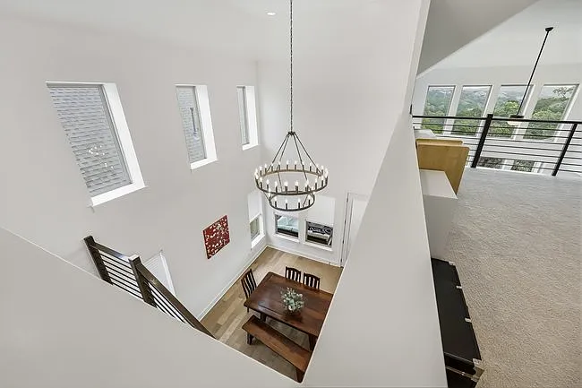 6717 Liberty Grotto Ct — Photo 24