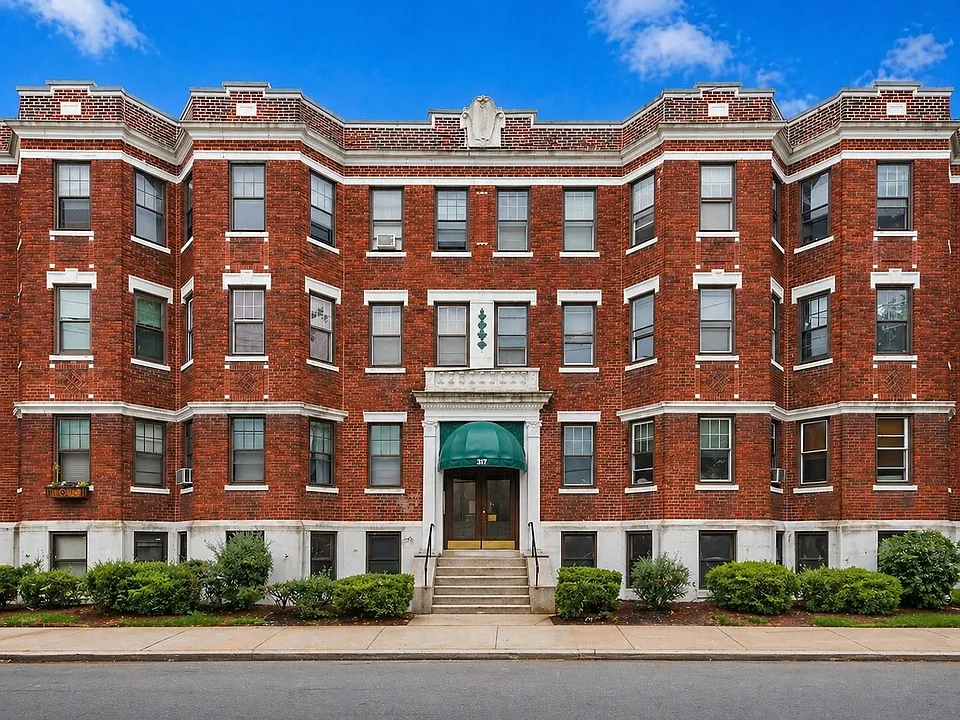 317 Allston St #5