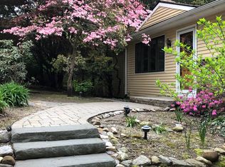 12 Ridge Rd, Tolland, CT 06084