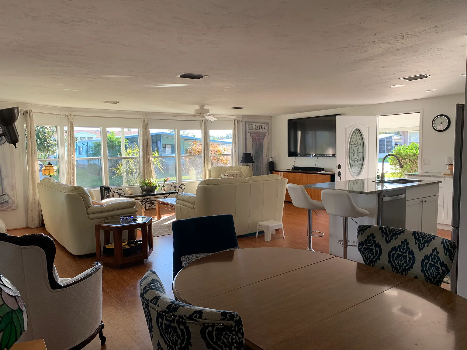 Camelot Dr N, Sarasota — Photo 2