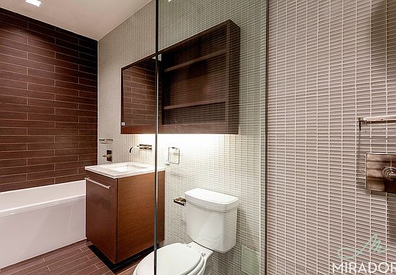 5th image of 2 Water St APT 11E