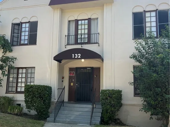 132 Carr Dr, Glendale, CA 91205