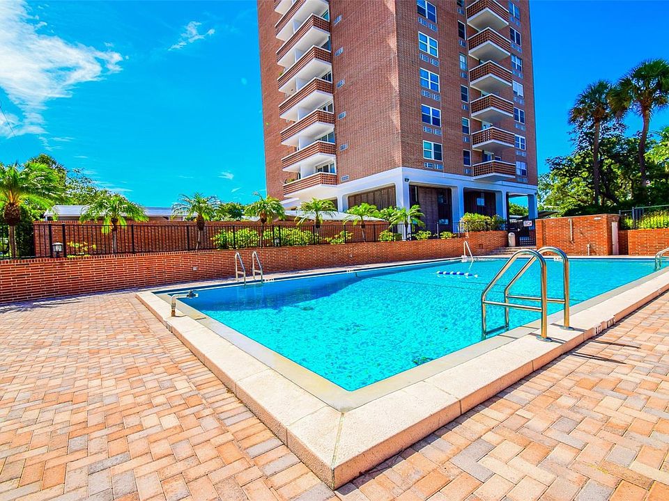 1st image of 4015 Bayshore Blvd APT 5B