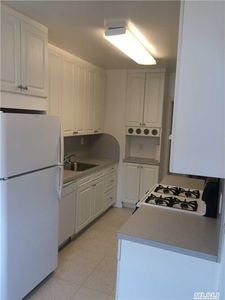 14433 68th Dr, Flushing, NY, 11367