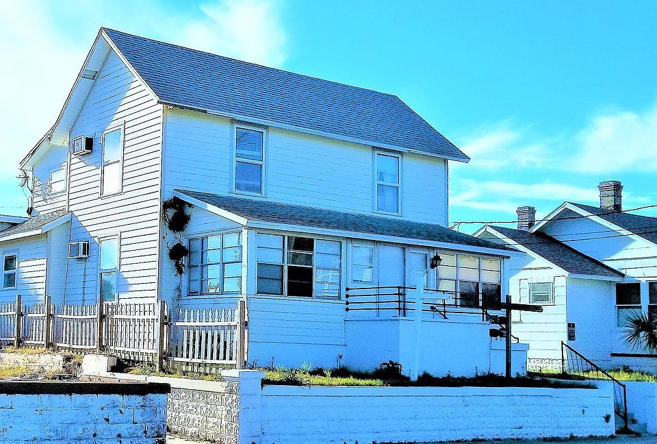 1st image of 20 S Grandview Ave