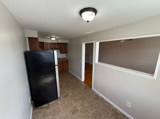4020 Gideon Rd, Brookhaven, PA 19015
