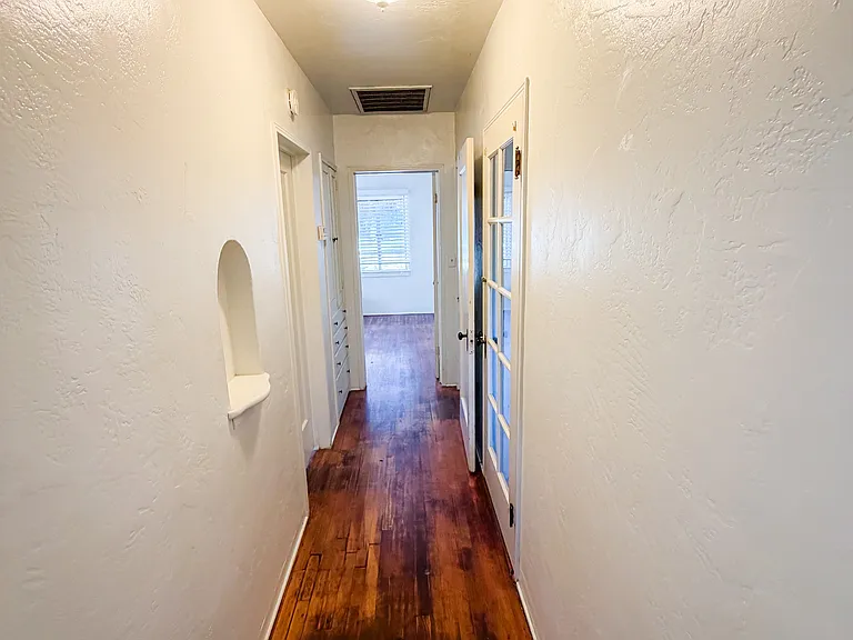 625 Adams Ave — Photo 22