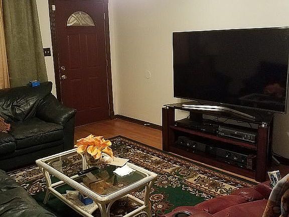 3rd image of 4213 NW 30th St