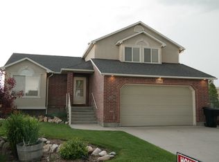 2248 W 1520 N, Clinton, UT 84015