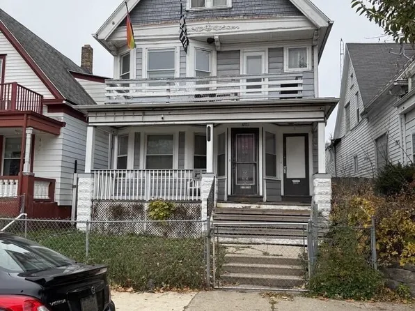 3201 North Richards STREET #3203, Milwaukee, WI 53212