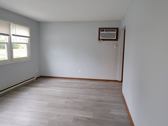 5th image of 450 Greensburg St