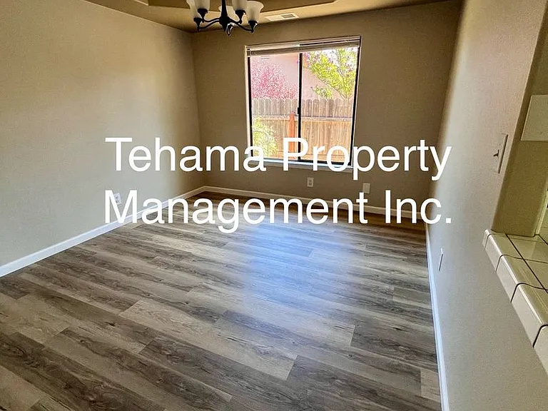5224 Mica Ct — Photo 8