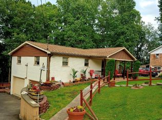 114 Munson Dr, Beckley, WV 25801