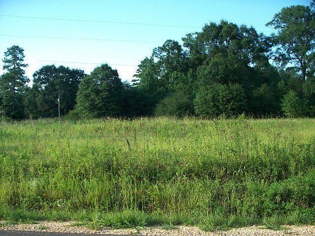 2nd image of 20 Harold Tucker Rd
