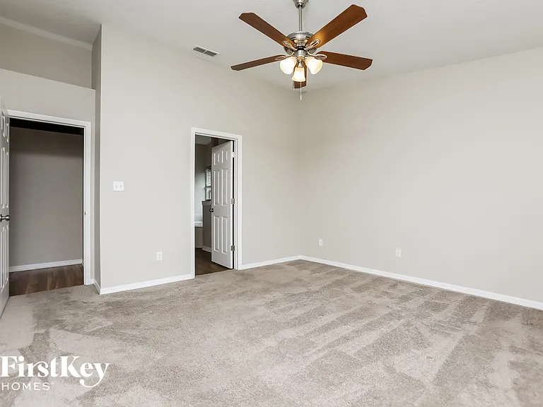 14425 N Greater Hills Blvd — Photo 8