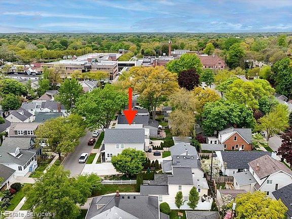 4th image of 124 Muir Rd