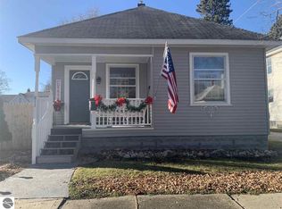 811 2nd Ave, Cadillac, MI 49601